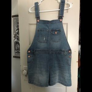 The Cutest Denim Overall Shorts